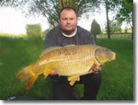 Kevin Stait with a 20lb+ ghostie cuaght using Carple Bloody Squid Steamers